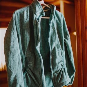 Mountain hardwear zip sweatshirt